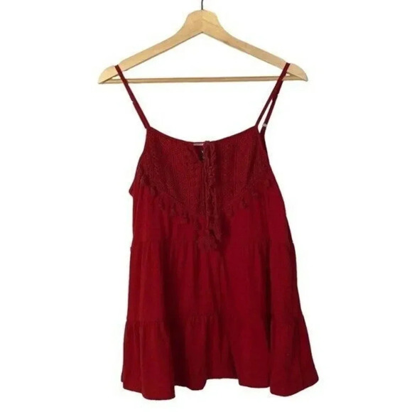 Boutique Red Lace Bust Tiered Tank Top M - Picture 2 of 3